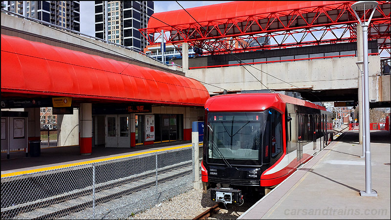 Calgary Ctrain S200 2403 at Stampede station