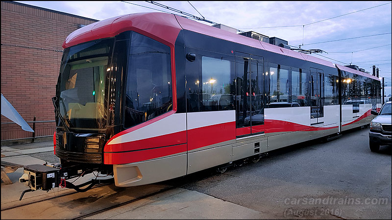 Calgary Ctrain S200 2407 in Calgary