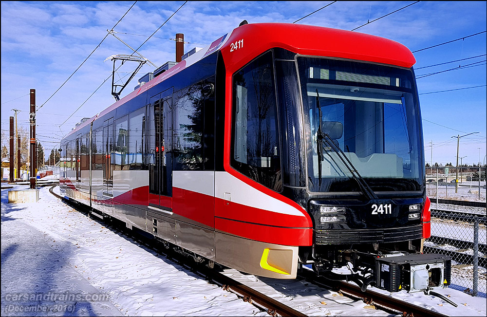 Calgary Ctrain S200 2411 in Calgary