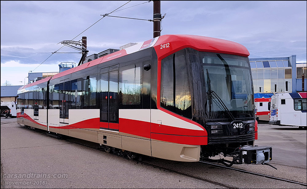Calgary Ctrain S200 2412 in Calgary