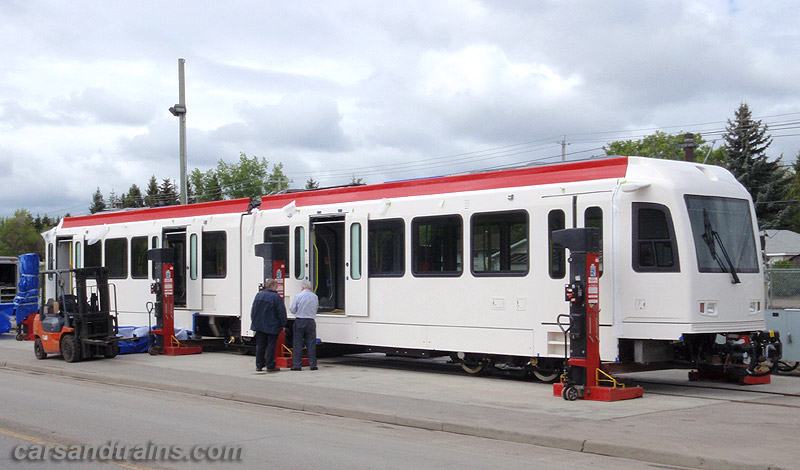 New SD160 LRVs started arriving in Calgary