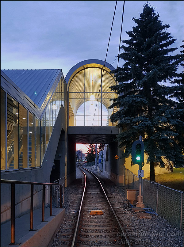 Calgary Ctrain Erlton Stampede station