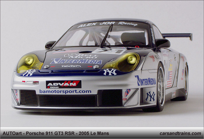 Autoart 2005 Porsche 911 GT3 RSR Le Mans Alex Job 71