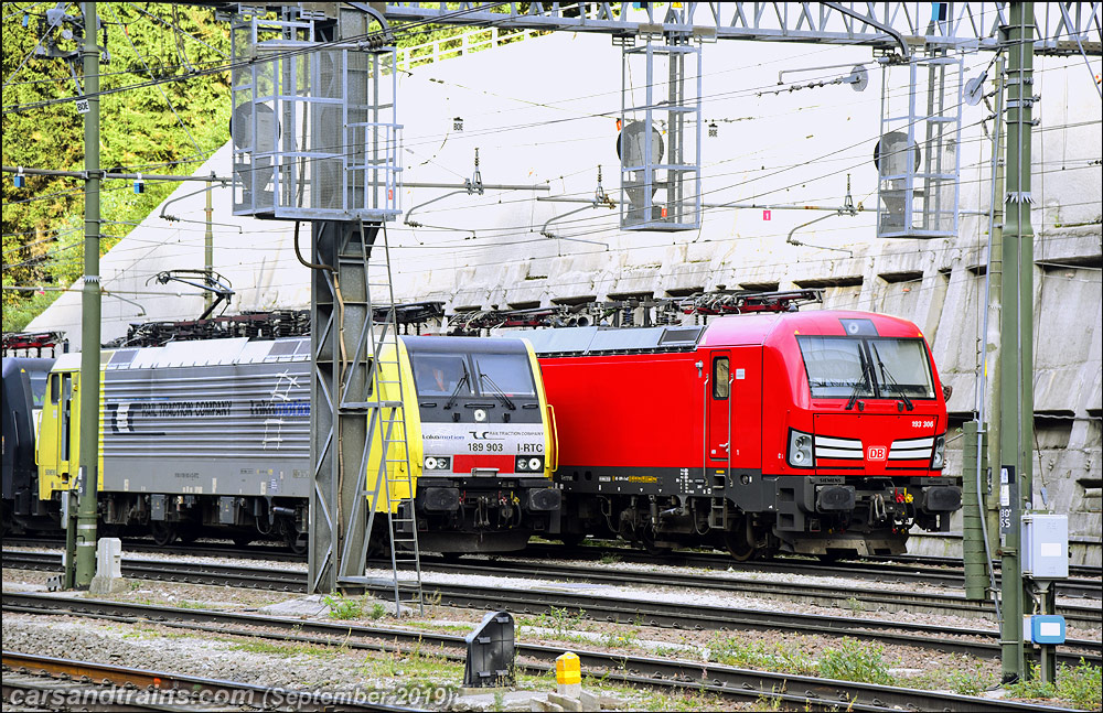 DB AG 193 306 8 electric locomotive at Brenner