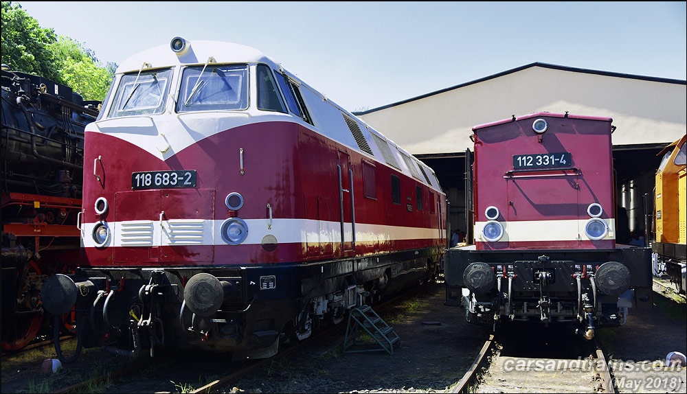 DR diesel locomotive 118 683 2