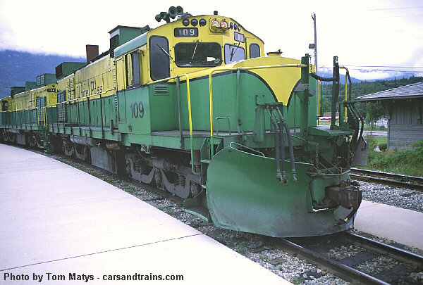 WP & YR Diesel-electric Loco MLW DL535E #109 at Skagway Depot, July 2001
