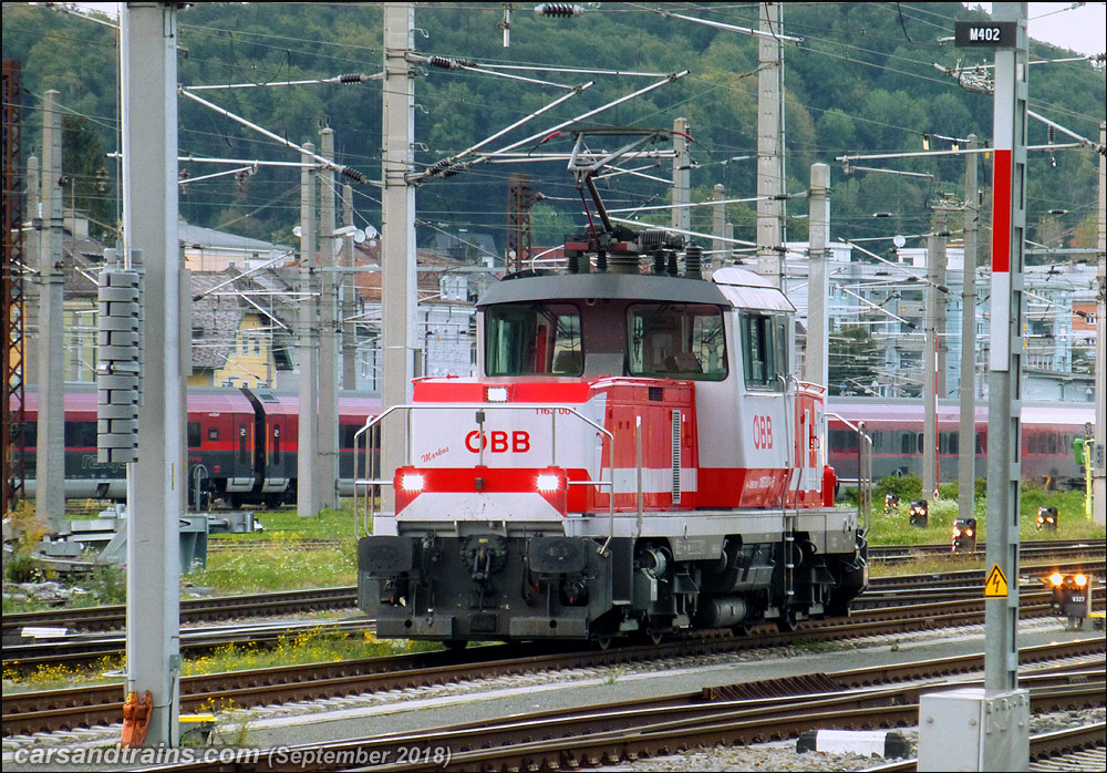 OBB 1163 004 3 electric locomotive