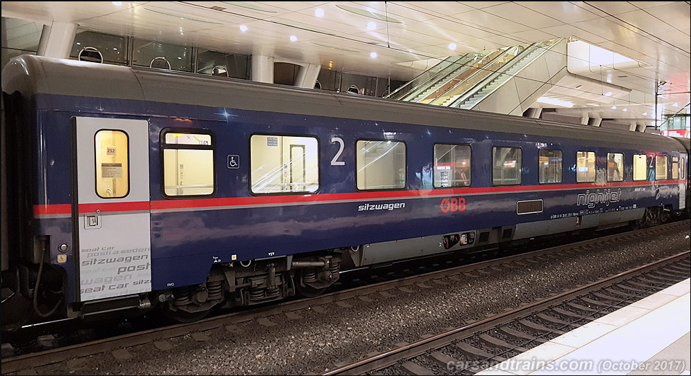 OBB NightJet Sitzwagen at Frankfurt