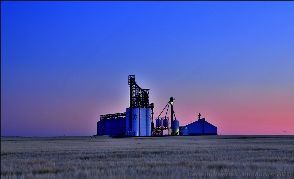 Large grain elevator near Gleichen Alberta